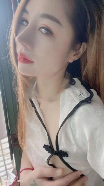 验证小魔女浮瑶 丝袜诱惑