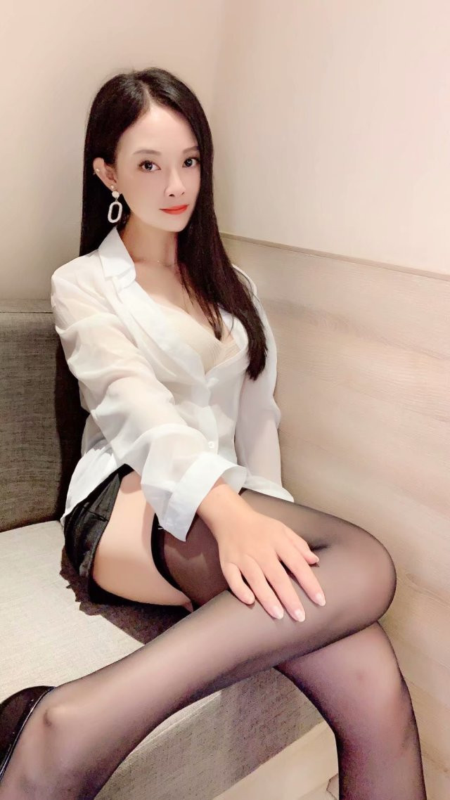 蛇纹菊花女